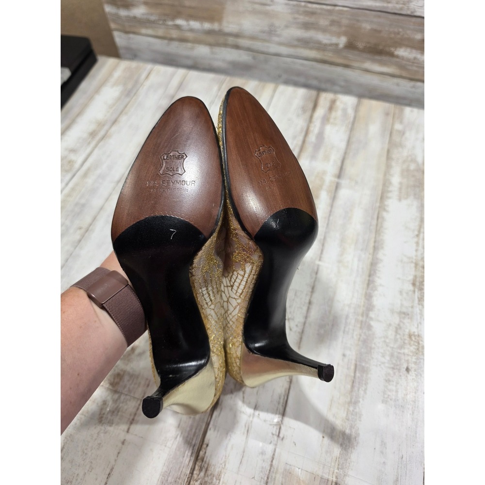 Stuart Weitzman Mr Seymour Gold Mesh Lace Pumps Heels 7W Vintage Made in Spain - Picture 9 of 12